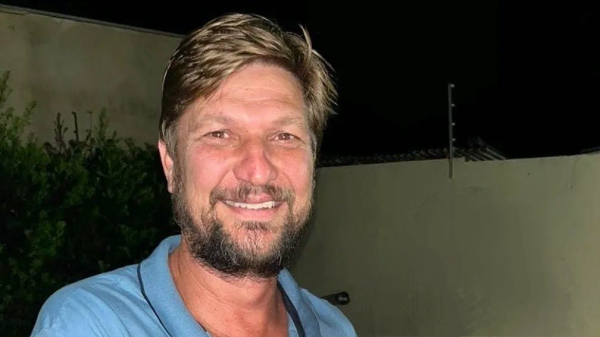 Alexandre Borsuk trava uma luta contra um cancer severo (Reproducao).