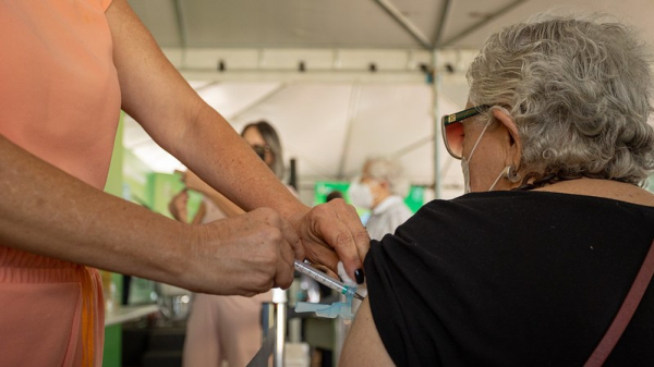 Imuniza??o acontece das 8h ?s 16h em todas as unidades b?sicas de sa?de de Adamantina (Imagem ilustrativa/Minist?rio da Sa?de).