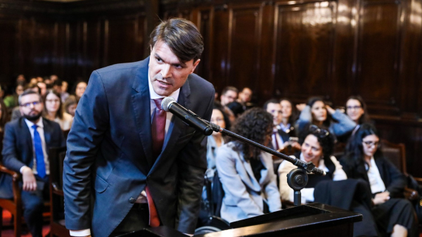 O adamantinense Luiz Fernando Grassi na solenidade no Palacio da Justica (Comunicacao Social TJSP/PS).