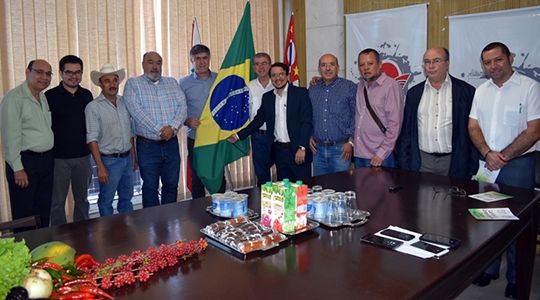 Comitiva de prefeitos, pesquisadores e delegados da Comunidade Trinacional Fronteiriça Rio Lempa (composto por nove municípios da Guatemala, El Salvador e Honduras, países da América Central), já está em Adamantina para conhecer experiências e boas práticas de gestão pública local em segurança alimentar e produção resiliente de alimentos (Foto: Natacha Dominato).