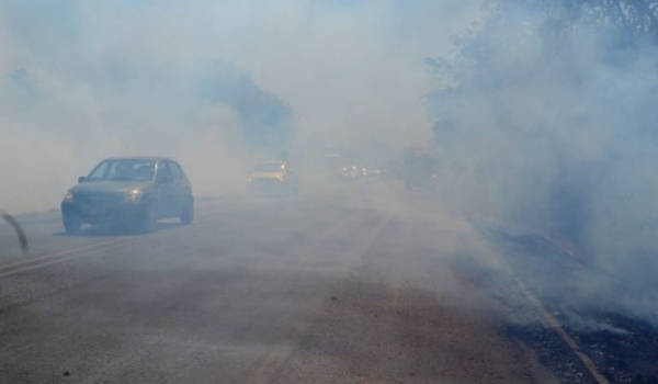 Segundo ARTESP, agosto é o mês com maior incidência de queimadas nas rodovias (Foto: T1 Notícias).