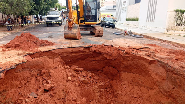 Local do soterramento (Imagem: Jornal Boletim da Hora).