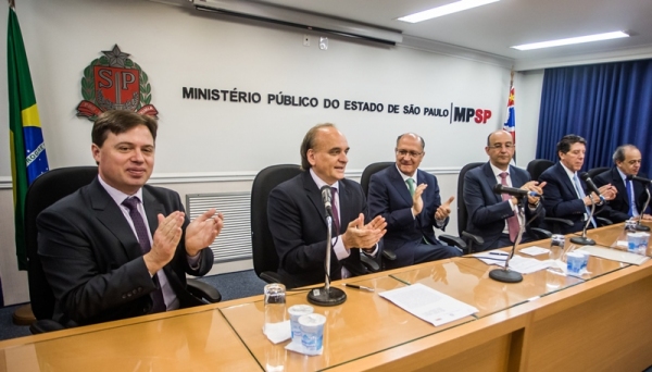 Parceria busca reduzir ações judiciais envolvendo medicamentos (Foto: A2img / Alexandre Carvalho).