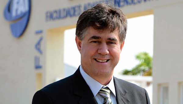 Novo valor do auxÃlio-alimentação para servidores da UniFAI foi fixado pelo prefeito Márcio Cardim em R$ 30 por dia trabalhado (Imagem: Arquivo/UniFAI).