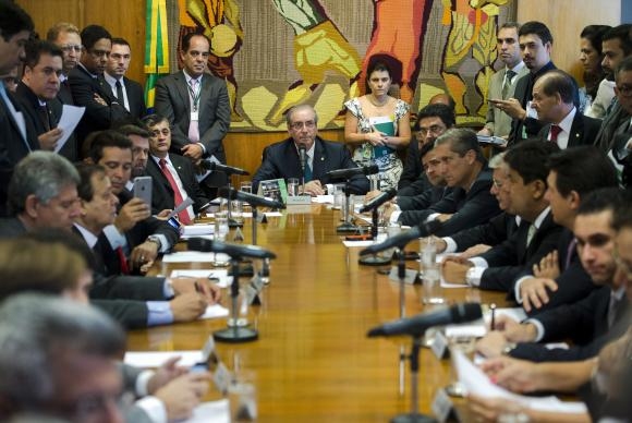 Presidente da Câmara e líderes decidem que a comissão especial para analisar o impeachment será instalada em sessão extraordinária na segunda-feira (Foto: Marcelo Camargo/Agência Brasil).