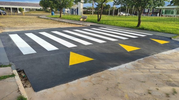 Lombofaixa no C?mpus II (Imagem: Mateus Vitorelli).
