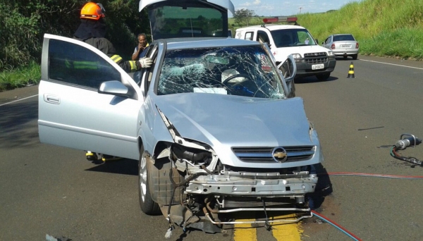 Acidente foi na SP-294, altura de Inúbia Paulista (Foto: Rádio Metrópole / Cristiano Nascimento).