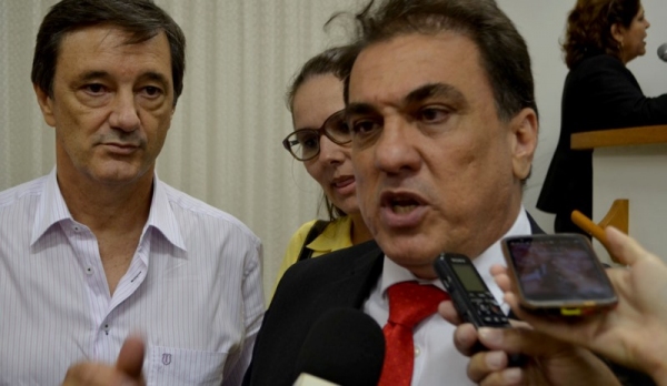 Ivo Santos e o advogado Salvador Mustafa Campos: pedido negado no TJ/SP (Foto: Acácio Rocha).