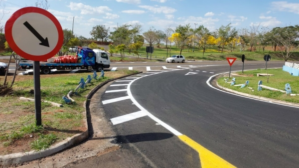 Concessionária fez a substituição da tubulação na alça de entrada e melhorias na alça de saÃda, que apresentava irregularidades no pavimento (Foto: Eixo SP).