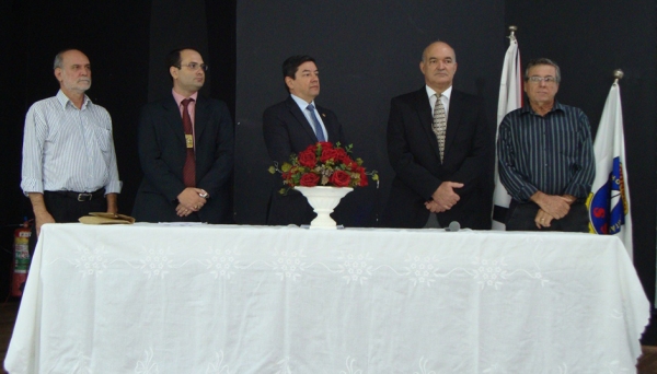 Conselhos Comunitários de Segurança receberam informações sobre atuação da Polícia Civil, em encontro realizado em Adamantina (Foto: Deinter 8).