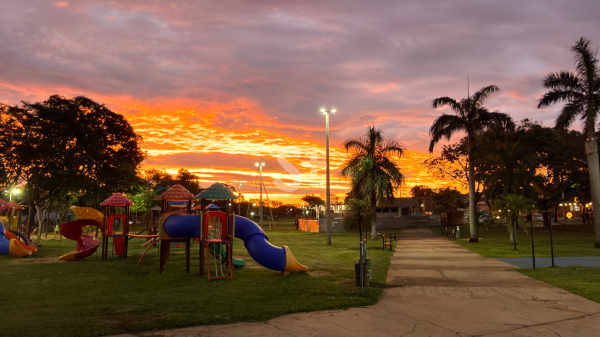 Parque dos Pioneiros em Adamantina (Imagem: Acacio Rocha/Siga Mais).