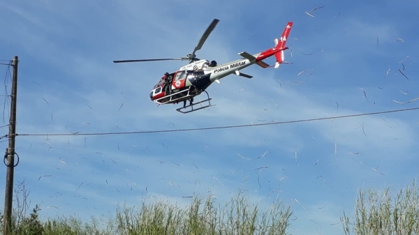 Helicóptero Águia durante um atendimento a ocorrência em junho de 2020 em Presidente Prudente (Foto: Polícia Militar).