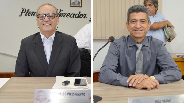 Vereadores Aguinaldo Galvão e João Davoli, autores do projeto de lei que autoriza o desmembramento de lotes com área mínima de 125 m² (Foto: Arquivo/Siga Mais).