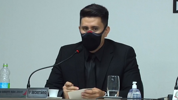 Vereador Alcio Ikeda pede medidas para ampliar fiscalização contra aglomerações (Reprodução).