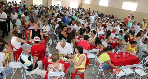 Evento teve a presença da comunidade e visitantes (Foto: Jornal O Povo).