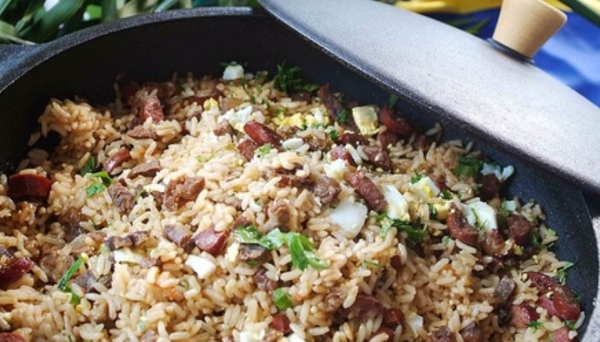 Arroz carreteiro é um dos pratos do Almoço Pantaneiro, neste domingo, realizado pelo Capítulo Adamantina da Ordem DeMolay (Imagem: Ilustração).