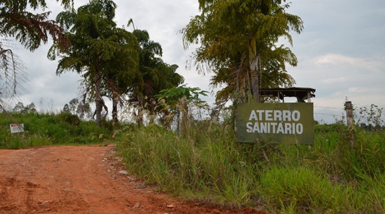 Aterro sanitário municipal foi implantado em junho de 2002 e Cetesb dá prazo limite de mais 120 dias para funcionar, e após será encerrado (Arquivo/Siga Mais).
