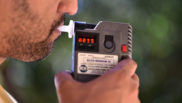 Em Adamantina, sete motoristas foram autuados por embriaguez ao volante (Foto: André Borges/Agência Brasília).