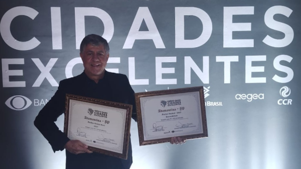 Premiação foi entregue ao prefeito (Da Assessoria).