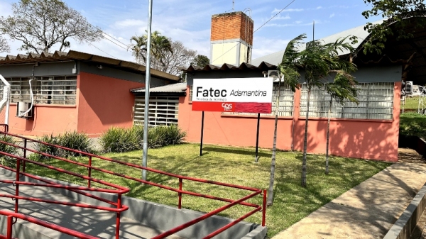 Fatec Adamantina fica na Rua Paraná, 400, Jardim Brasil (Arquivo/Siga Mais).