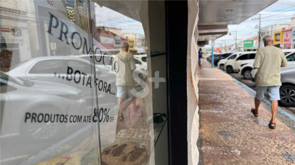 Lojas de Adamantina organizaram descontos especiais para o Bota Fora (Siga Mais).