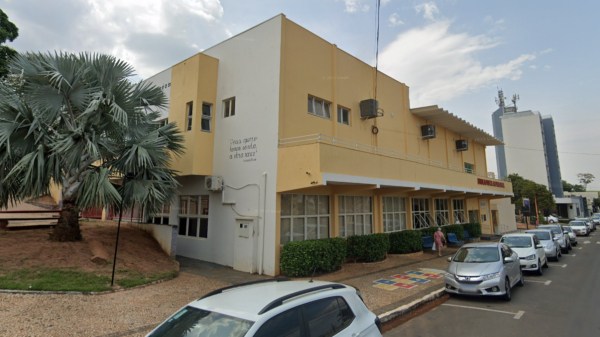 Biblioteca Municipal de Adamantina (Google).