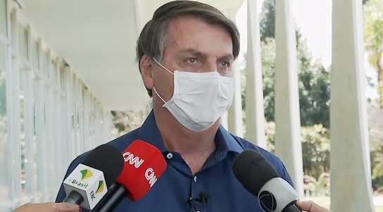 Anúncio sobre teste positivo para Covid-19 foi feito pelo próprio presidente, nesta terça-feira (Reprodução/CNN Brasil).