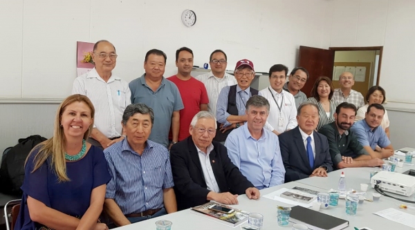 Prefeito Márcio Cardim, secretários Luciana Pereira, Emerson Baptiston, João Vitor Marega, a presidente da ACREA, Noriko Saito, professor doutor Vagner Amado Belo de Oliveira e o vice-presidente do BUNKYO, Roberto Yoshiriro Nishio e equipe estiveram em reunião para tratar dos detalhes do 10º Bunkyo Rural (Da Assessoria).