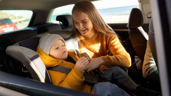 Al?m do risco ? seguranca das criancas, nao uso pode implicar em multas (Cedida/Eixo SP).