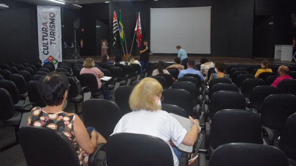 Secretaria de Cultura e Turismo inicia organização do calendário de eventos de 2022 (Da Assessoria).