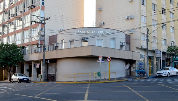 Sessão da Câmara Municipal acontece a partir das 20h (Foto: Arquivo/Siga Mais).