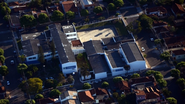 PerÃodo de matrÃculas começa nesta quinta, 2 de fevereiro, no campus I da UniFAI, centro de Adamantina (Divulgação/UniFAI).