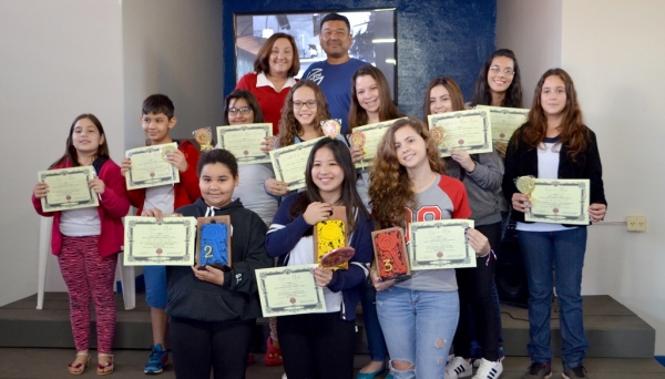 Concurso de fotografia ?Lambe Lambe? mobilizou estudantes da Escola Cristã, com premiação às melhores imagens (Foto: Acácio Rocha).