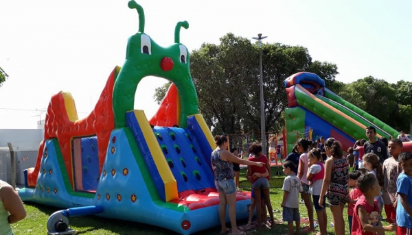 Associação de Moradores do Jardim Brasil nobiliza parceiros e voluntários para comemorar o Dia das Crianças (Foto: Acervo Pessoal).