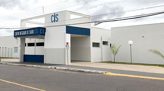 Centro Integrado de Saúde (CIS) fica na Rua Josefina Dall?Antonio Tiveron, 120 (Foto: Siga Mais).