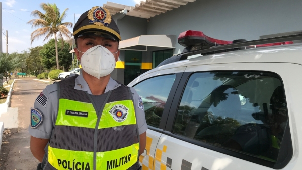 Tenente JanaÃna, nova comandante da PM Rodoviária no Pelotão com jurisdição nas regiões de Dracena e Adamantina (Foto: Siga Mais).