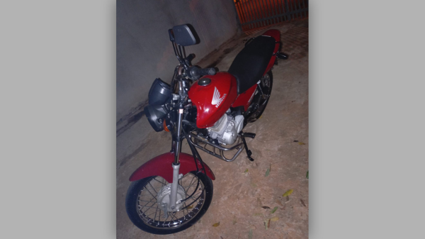 Moto furtada em Adamantina (Cedida).