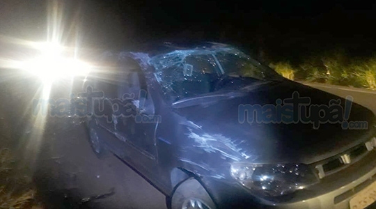 Carro ficou destruído após o uso não autorizado, pelo funcionário (Foto: Diego Pereira ? Mais Tupã!).
