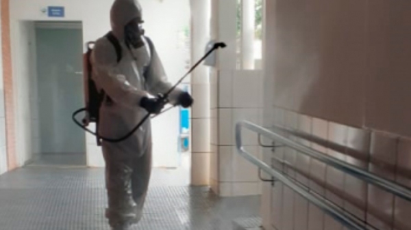 Sanitização foi realizada nas dependências do campus I da UniFAI nesta quinta-feira (Imagem: Divulgação).