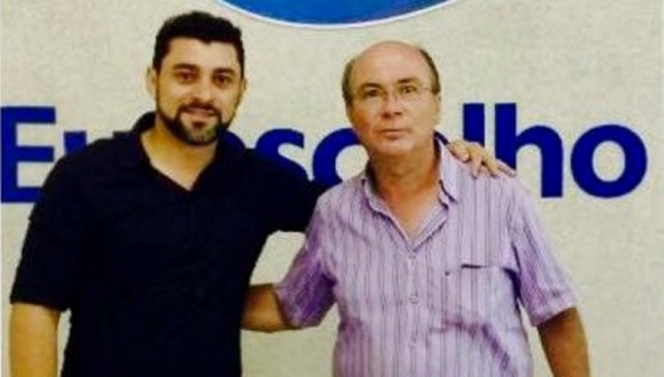 Representantes da Carelli Informática e UniFAI, celebram mais um ano de parceria (Foto: UniFai).