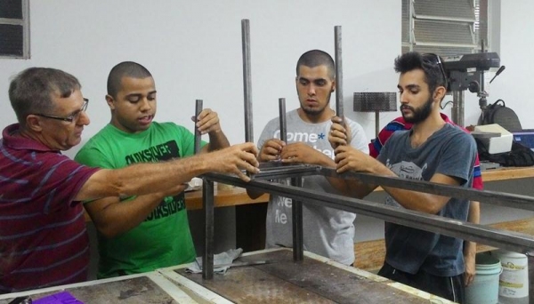 Cada carro elétrico terá 80 cm de largura por 1,5 m de comprimento, atendendo as normas de acessibilidade.  (Foto: Arquivo Prof. Renato Cupelli)