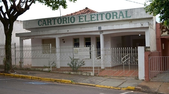 Cartório Eleitoral de Adamantina situada na Alameda Fernão Dias, 219, centro (Arquivo/Siga Mais).