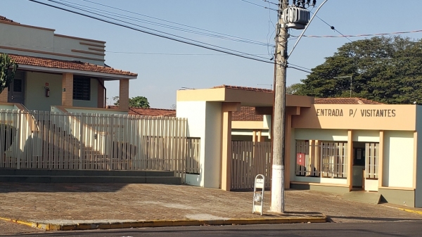 Idosos são transferidos da Casa dos Velhos para local com isolamento (Reprodução).