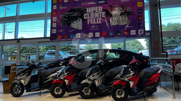 Serao sorteados uma moto, dois Iphones 15, duas JBL Boombox e 10 vales-compra de R$ 500 (Siga Mais).