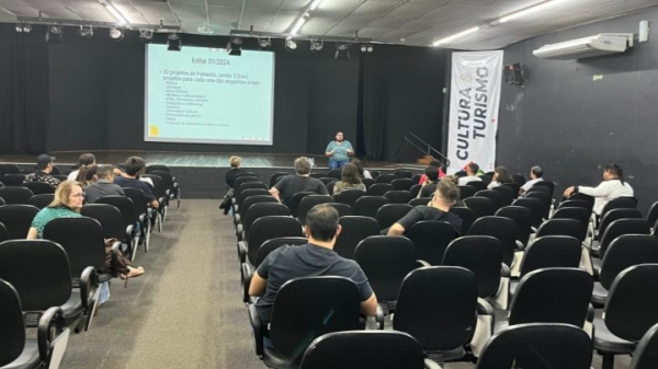 Audiencia publica da PNAB em Adamantina (Cedida/PMA).