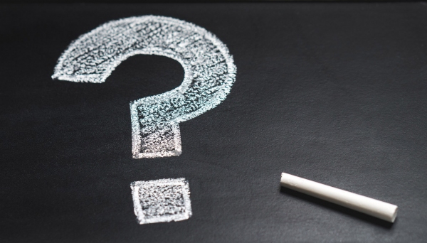 Atividades desenvolvidas fora da sala de aula, atribuídas à professora pela Instituição, são alvo de questionamentos junto ao Ministério Público (Imagem: Ilustração).