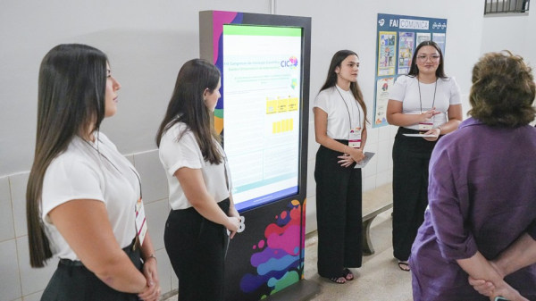 Congressos cientificos da FAI (Imagens: Juliane Derroide).