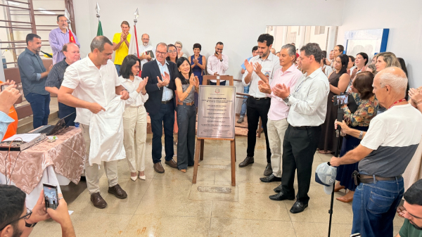 Autoridades inauguram o CIES em Adamantina (Siga Mais).