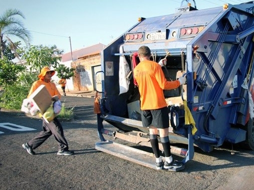 Coleta de lixo volta a ocorrer de segunda a sábado, sem interrupções, segundo nota à imprensa distribuída nesta segunda-feira (21) pela Prefeitura de Adamantina (Foto: ilustração)