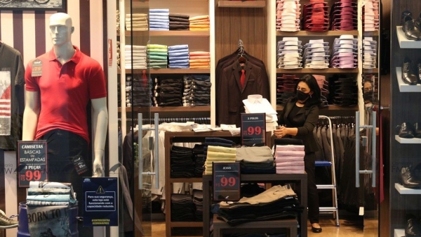 Comércio se prepara para as vendas do Dia dos Pais, data comemorada no segundo domingo de agosto (Rovena Rosa/Agência Brasil).